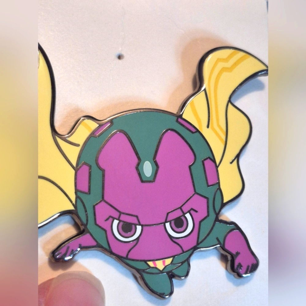 📌Vision Nycc 2016 Marvel Exclusive enamel Pin